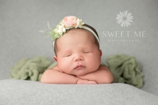 Sweet Me Photography // ClickyChickCreates.com // newborn photography, new baby photography, san diego newborn photography